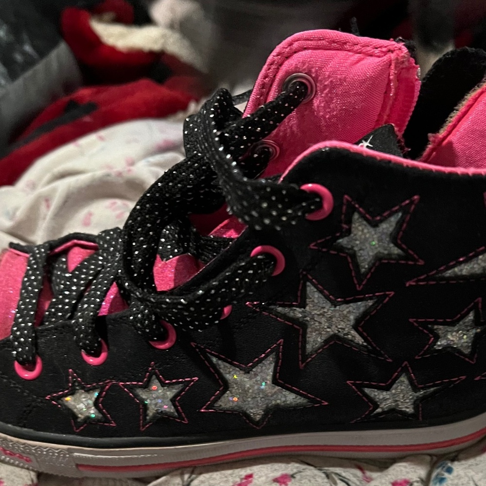 Girls star sketchers high tops